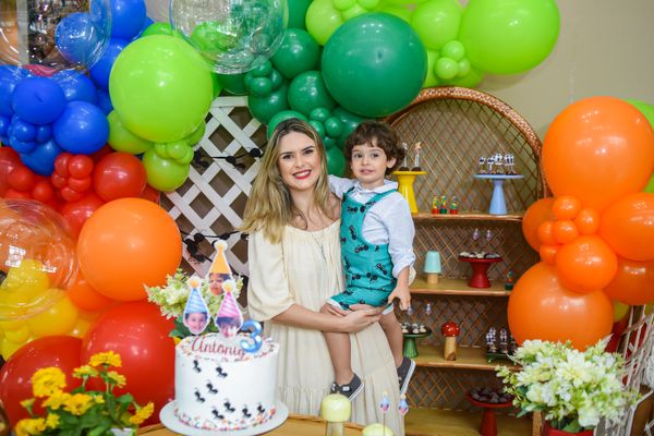 Bia Perenzin e Antônio