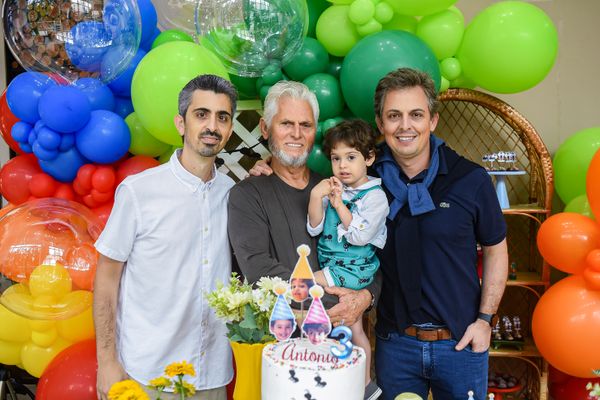 Caio Perenzin, Edivanil Perenzin, Antônio e André Perenzin