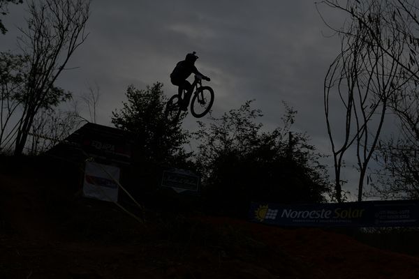 4º Etapa da Liga Capixaba de Downhill Colatina por Fernando Madeira