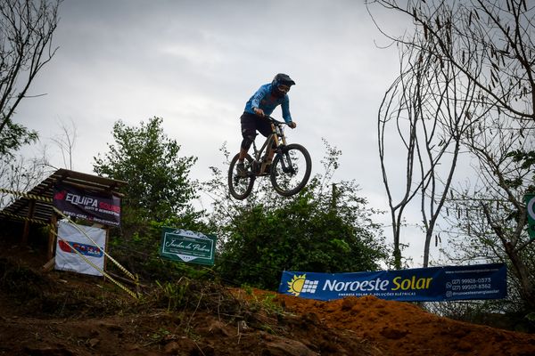 4º Etapa da Liga Capixaba de Downhill Colatina por Fernando Madeira