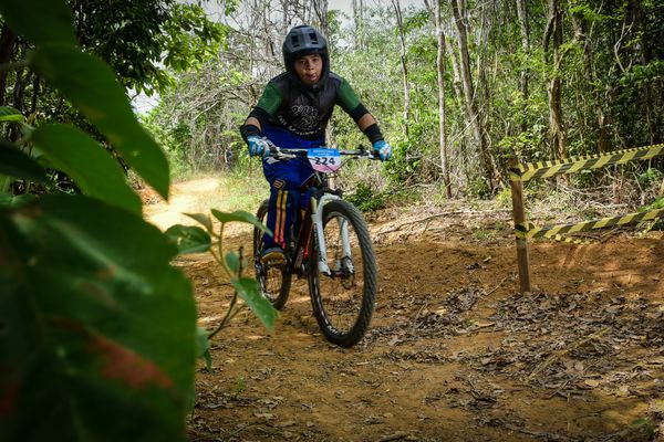 4º Etapa da Liga Capixaba de Downhill Colatina por Fernando Madeira