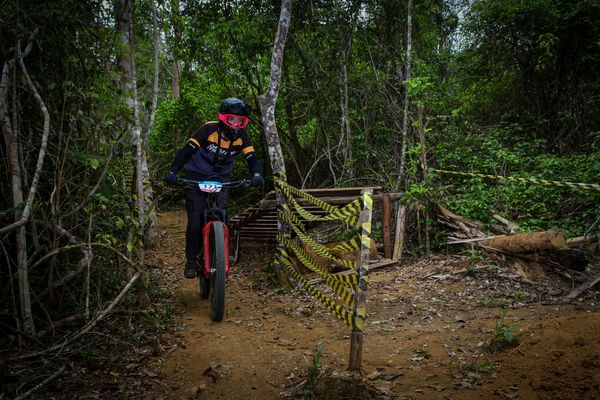 4º Etapa da Liga Capixaba de Downhill Colatina por Fernando Madeira