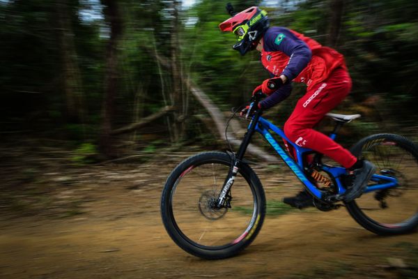 4º Etapa da Liga Capixaba de Downhill Colatina por Fernando Madeira