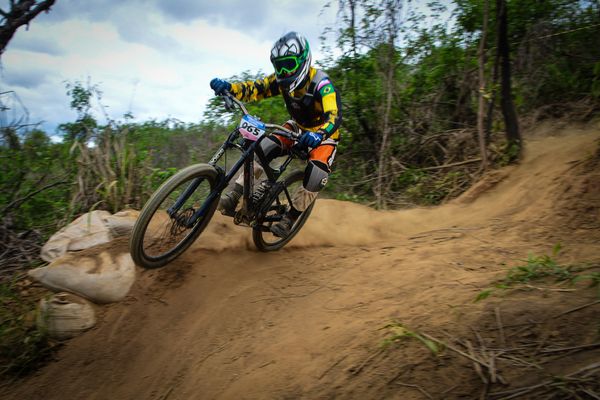 4º Etapa da Liga Capixaba de Downhill Colatina por Fernando Madeira