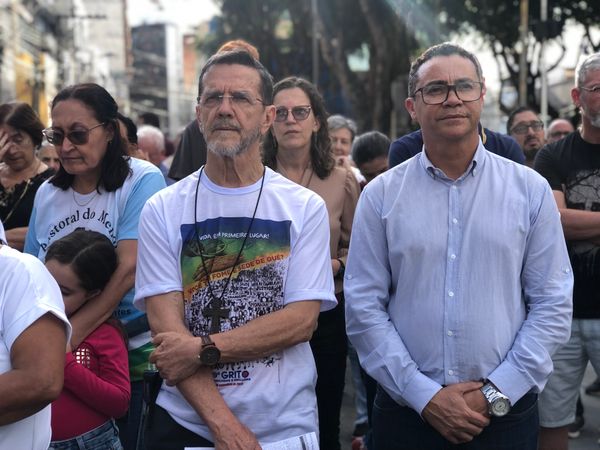 Grito dos Excluídos marcham pelas ruas de Cachoeiro por Diocese de Cachoeiro de Itapemirim