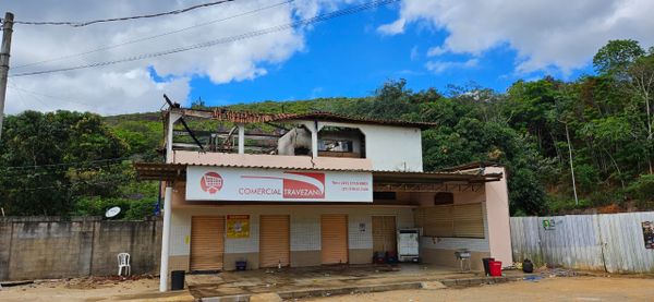 Incêndio atinge mercearia em zona rural de Linhares