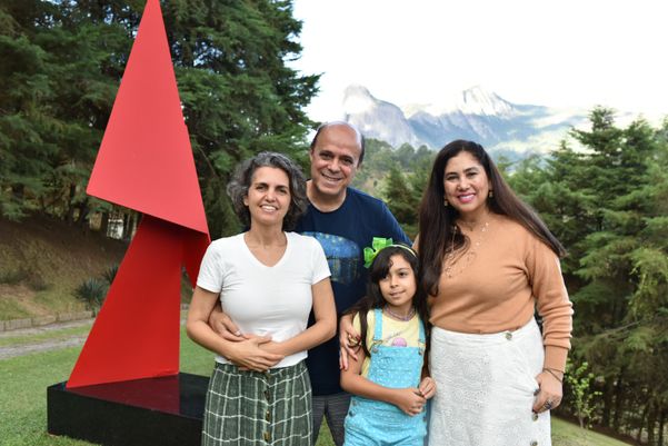 Adriana Berger,  Eider Junior, Ana Luz Berger e  Gorete Thorey