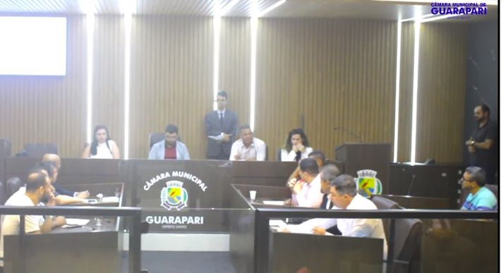 Reajuste para os vereadores vale a partir de 2025 e pagamento do 13° ainda depende de aval do prefeito de Guarapari, Edson Magalhães (PSDB)