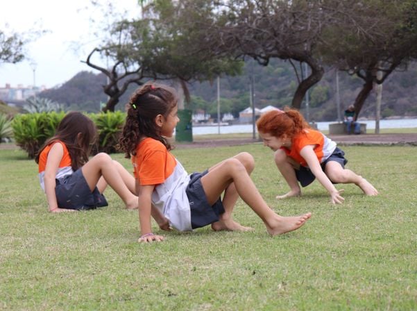 A Escola Monteiro busca construir habilidades e valores para ajudar o aluno a escolher seu caminho com autonomia por Escola Monteiro/Divulgação