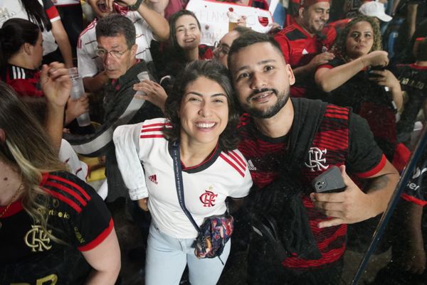 Imagens da partida entre Flamengo x Athletico-PR no Kleber Andrade por Fernando Madeira