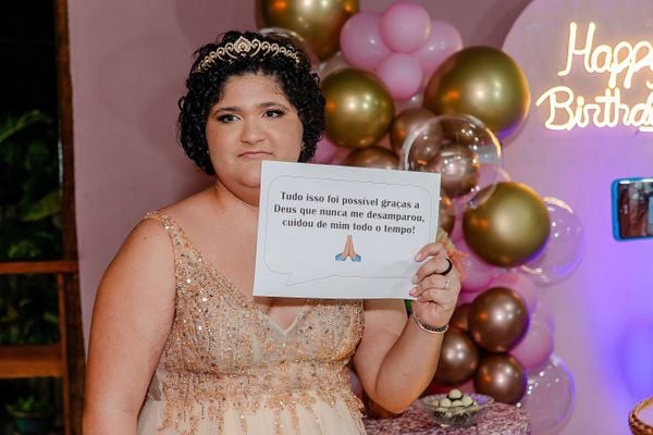 Thais Pessotti, uma das sobreviventes do atentado em Aracruz, completou 15 anos por Reprodução | ‎Foto Niposs 