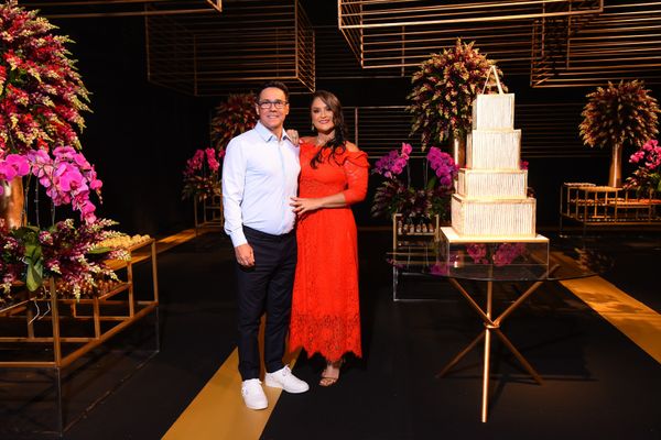 Aryana Torezani e o marido Valtair Torezani 