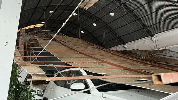 Destruição em Colatina após temporal com rajadas de até 100 km/h por Leitor | A Gazeta