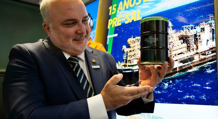 Jean Paul Prates, presidente da Petrobras, falou sobre o potencial de produção do navio-plataforma que o Espírito Santo vai abrigar a partir de 2025