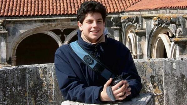 Carlo Acutis será beatificado pelo Vaticano após curar criança brasileira