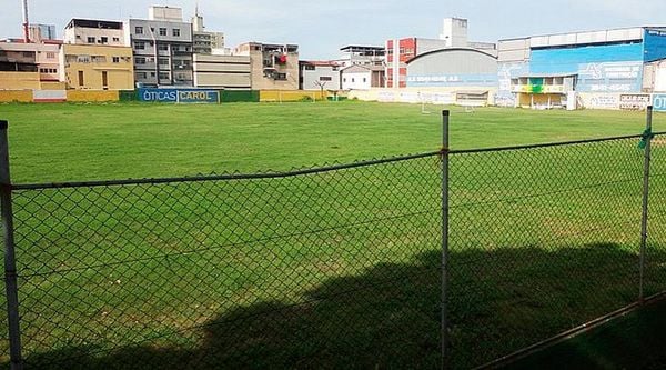 Estádio Gil Bernardes, em Itapoã