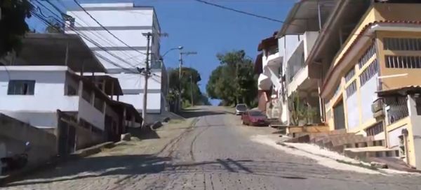 Cachoeiro é cercada de morros