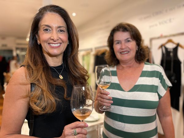 Karla Abad e Kátia Brinco