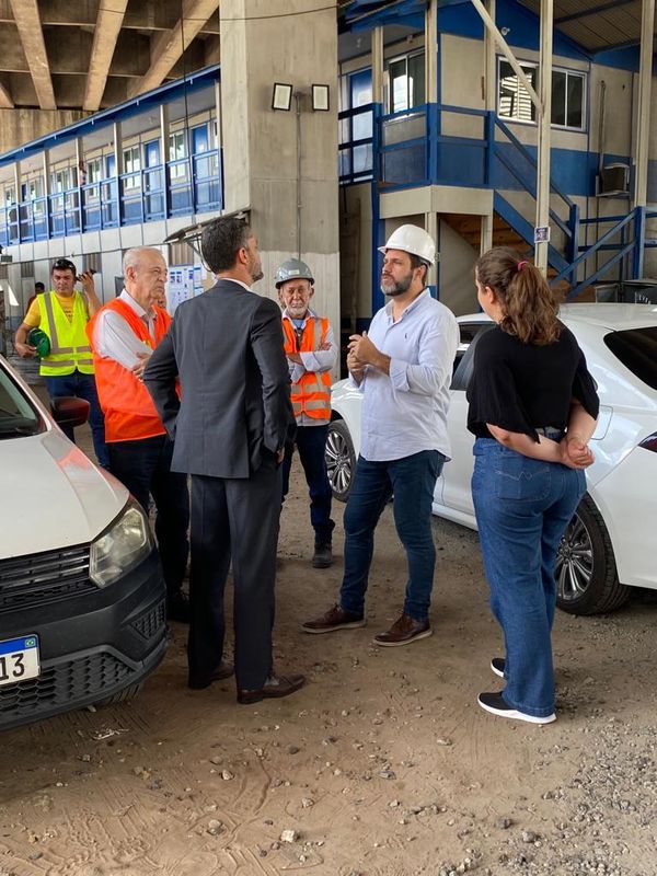 Vistoria MPES à ciclovia e terceira ponte, com promotor Pedro Ivo por MPES