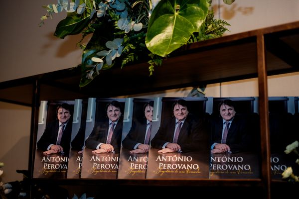 Aniversário de Antônio Perovano