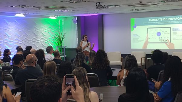 Apresentação de estudo da EDP sobre startups