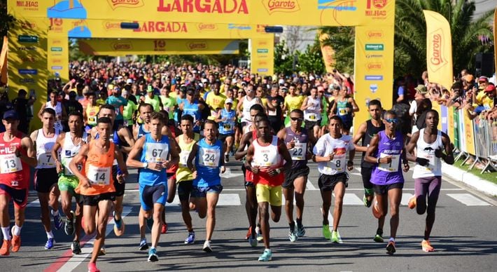 Corrida de rua mais tradicional do calendário capixaba contou com recorde de participantes e mais de 13 mil pessoas disputaram a prova