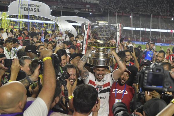 Elenco do São Paulo comemora título da Copa do Brasil no Morumbi por Paulo Souza/Divulgação