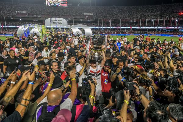 Elenco do São Paulo comemora título da Copa do Brasil no Morumbi por Paulo Souza/Divulgação