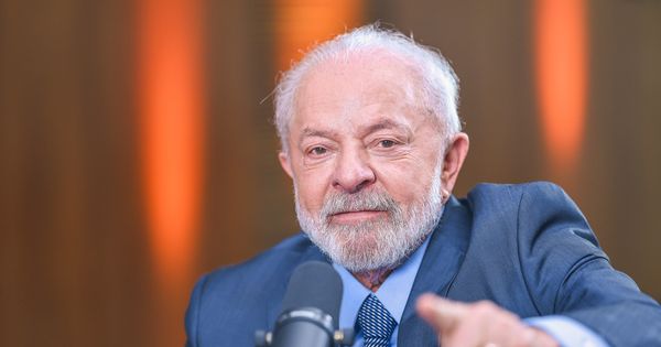 Não satisfeito em interferir nas estatais, como costumeiramente faz com a Petrobras,  Lula agora se arvora em interferir também em empresas privadas