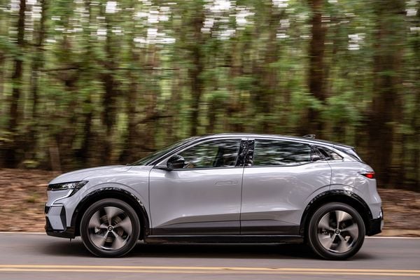 Renault Megane E-Tech chega ao Brasil com boa potência e preço atrativo