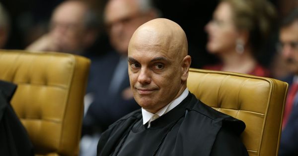 Decisão do ministro do Supremo Tribunal Federal (STF) atendeu a um pedido da Polícia Federal, que identificou mais de 60 fugitivos no país