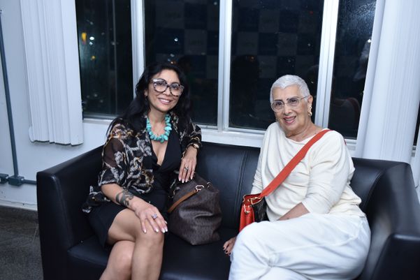 Francisca Selidonia e Simone Silvares 