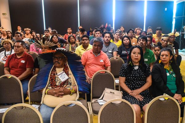 Indígenas durante julgamento do marco temporal no STF
