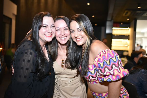 Kathy Lima, Geise Torezani e Eliane Perim