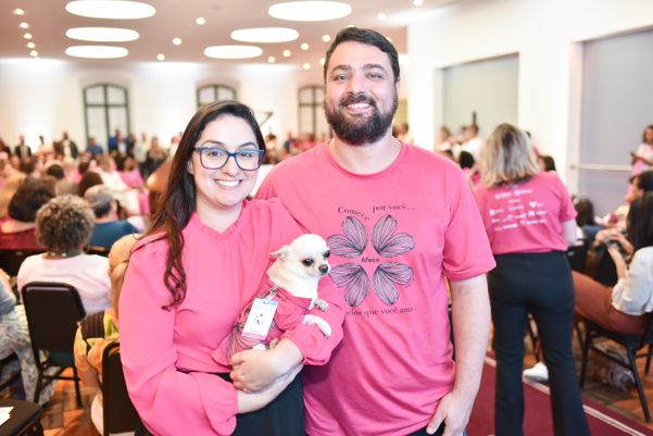 Jamile Saade, Frederico Alfredo (o cão) e Daniel Pedroso