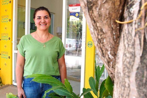 Cooperativa Regional de Educação e Cultura de Venda Nova do Imigrante (Coopeducar) promove estudos sobre o voluntariado. por Fernando Madeira