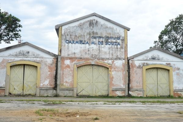 Centro Cultural Carmelia M. DE Souza, Vitória