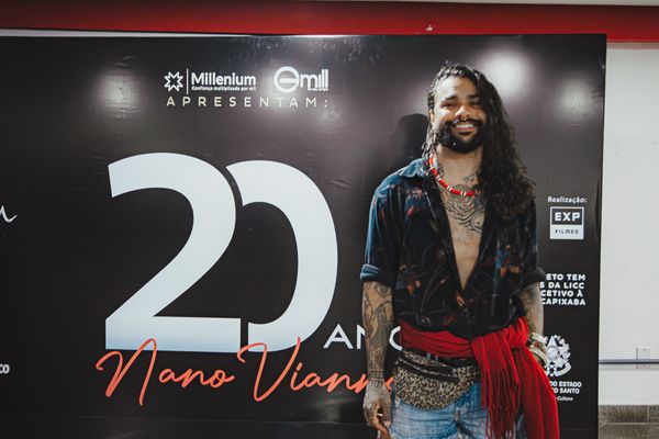 Andre Prando marcando presenca no show Nano Vianna