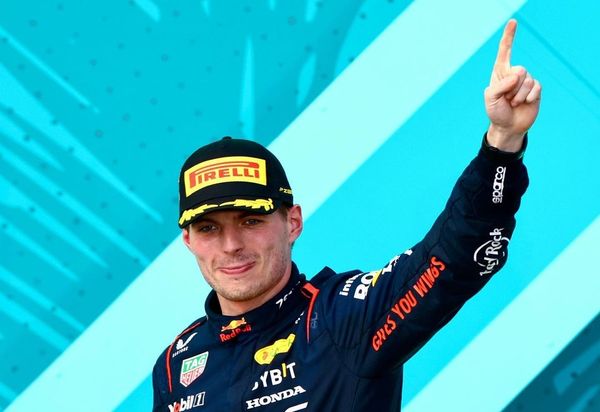 Verstappen diz que chegou a duvidar de título, mas que nunca