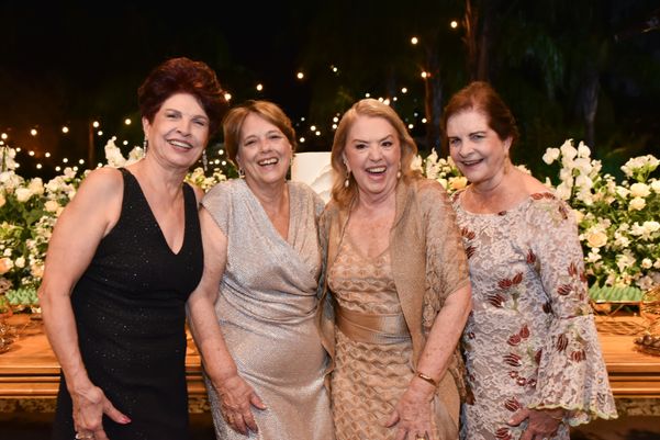  Neuza Andrade,  Nazareth Faria,  Aparecida Assbu e Denise Vieira