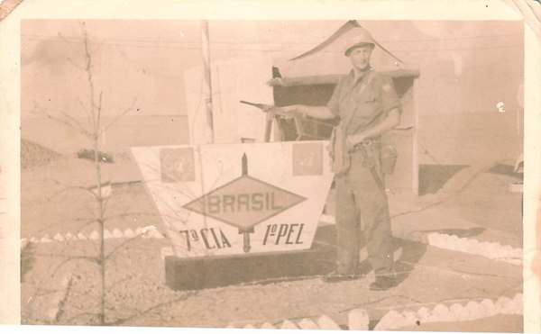 David Faldini durante o tempo em que atuou na Faixa de Gaza, em 1960 por Arquivo pessoal