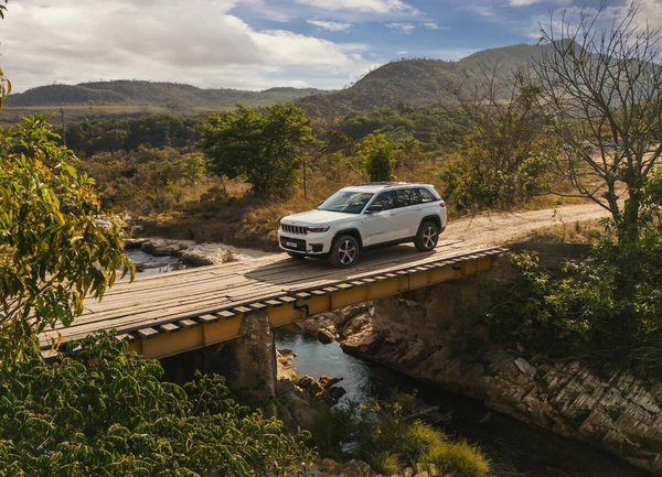 Jeep Grand Cherokee 4xe híbrido plug-in
