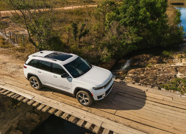 Jeep Grand Cherokee 4xe híbrido plug-in