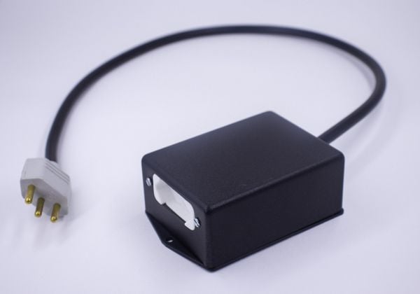 A Tomada Inteligente, que faz a análise energética dos equipamentos que estão instalados em si, é um componente do Prédio Inteligente por Cpid/Divulgação