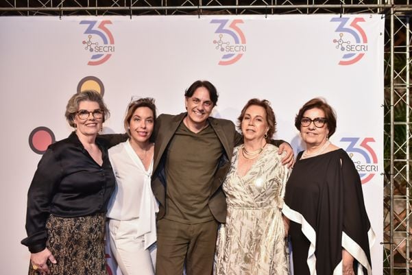  Lucienne Ottaiano,  Rosa Nina,  Marcelo Lages,  Marly Imperial e  Mariza Cipriano