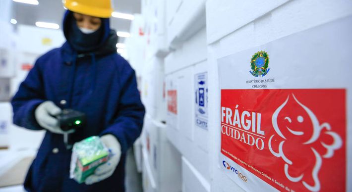Segundo a agência, frascos do medicamento, feito à base de plasma sanguíneo, chegaram ao Brasil sem o equipamento usado para monitorar a variação de temperatura durante o transporte