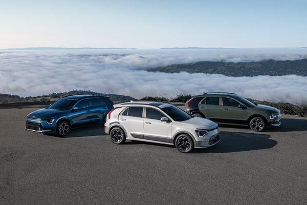 Híbrido Kia Niro EX reduz o preço e agora custa 199.990,00