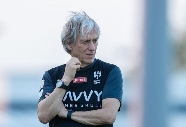 Jorge Jesus e jogadores do Al-Hilal desejam melhoras a Neymar