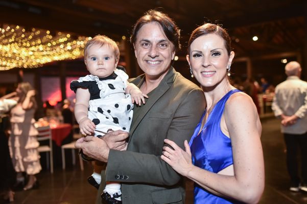 Marcelo Lages e Priscila Lages e Manuela