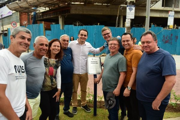 Inauguração da nova Rua da Lama, em Vitória por Ricardo Medeiros